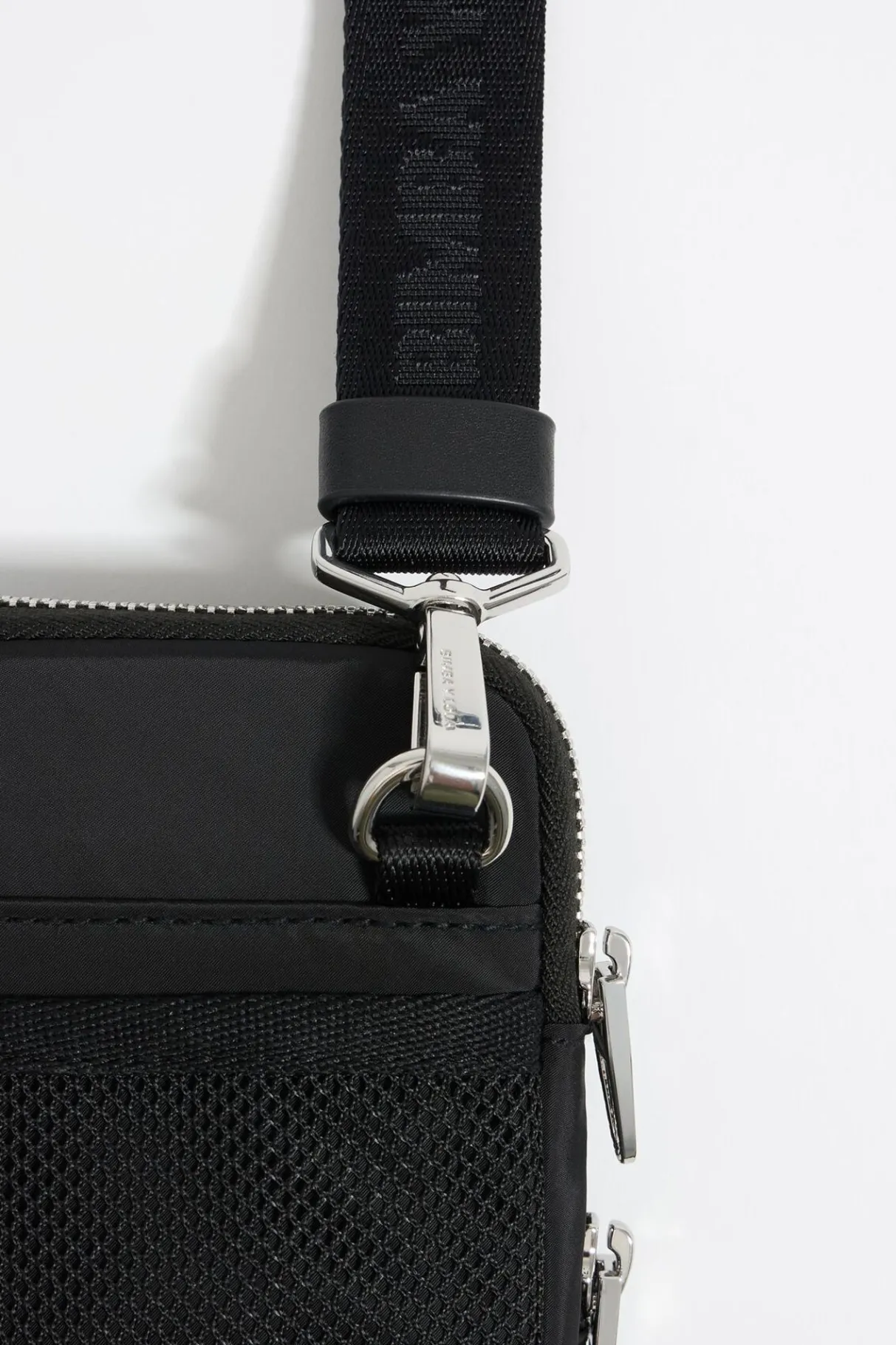 Mujer BIMBA Y LOLA Nylon<Bolso Bandolera Mini Nylon Negro