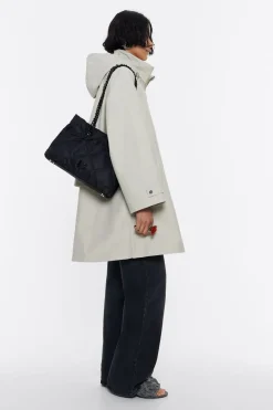 Mujer BIMBA Y LOLA Bolsos Nylon<Bolso Shopper Mediano Nylon Acolchado Negro