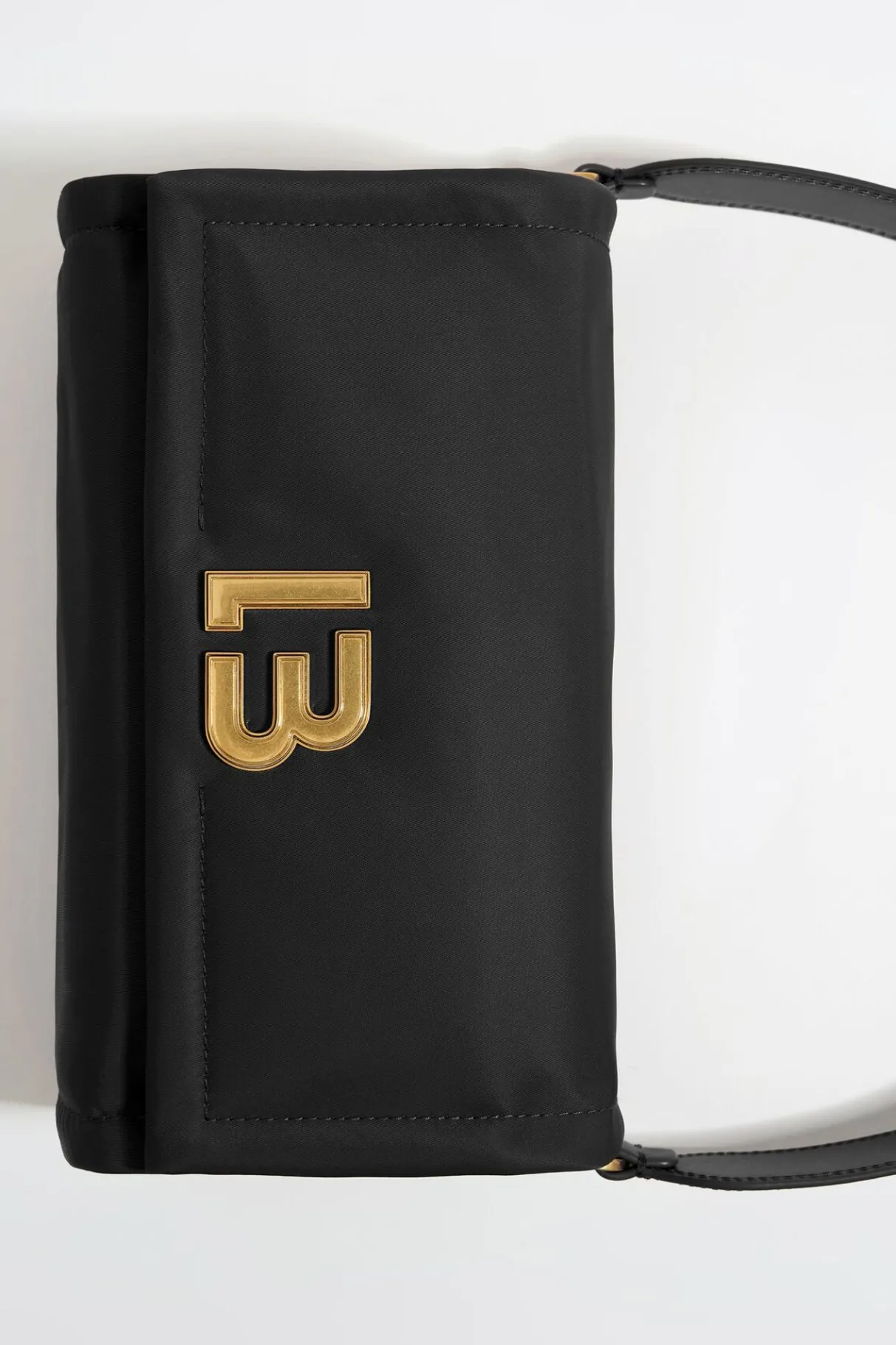 Mujer BIMBA Y LOLA Bolsos Nylon<Bolso Solapa Mediano Nylon Negro