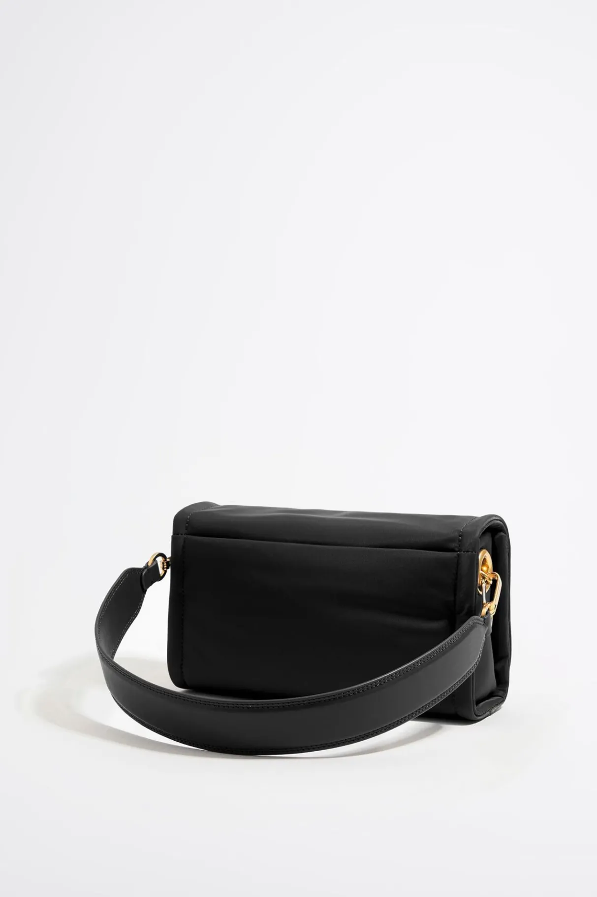 Mujer BIMBA Y LOLA Bolsos Nylon<Bolso Solapa Mediano Nylon Negro