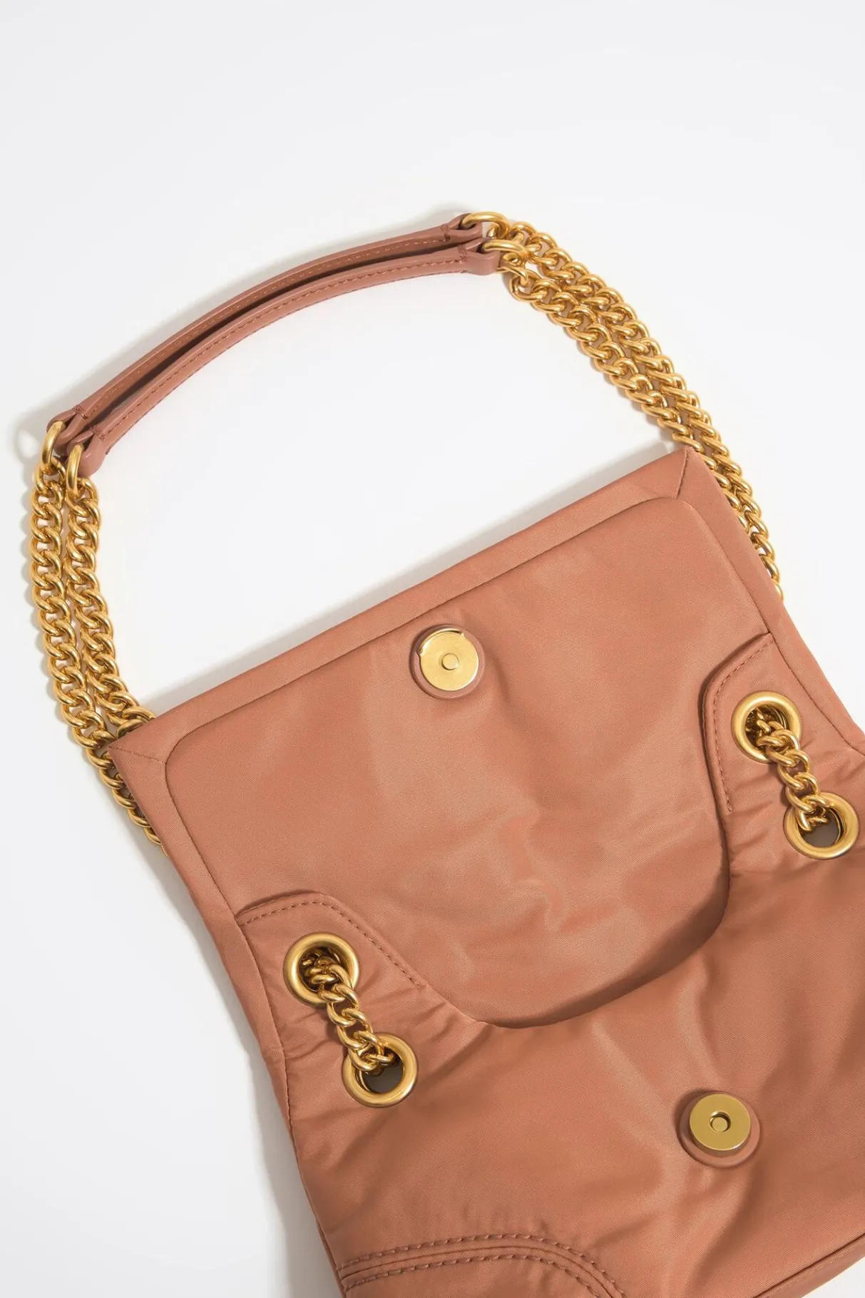 Mujer BIMBA Y LOLA Bolsos Nylon<Bolso Solapa Pequeno Nylon Arcilla