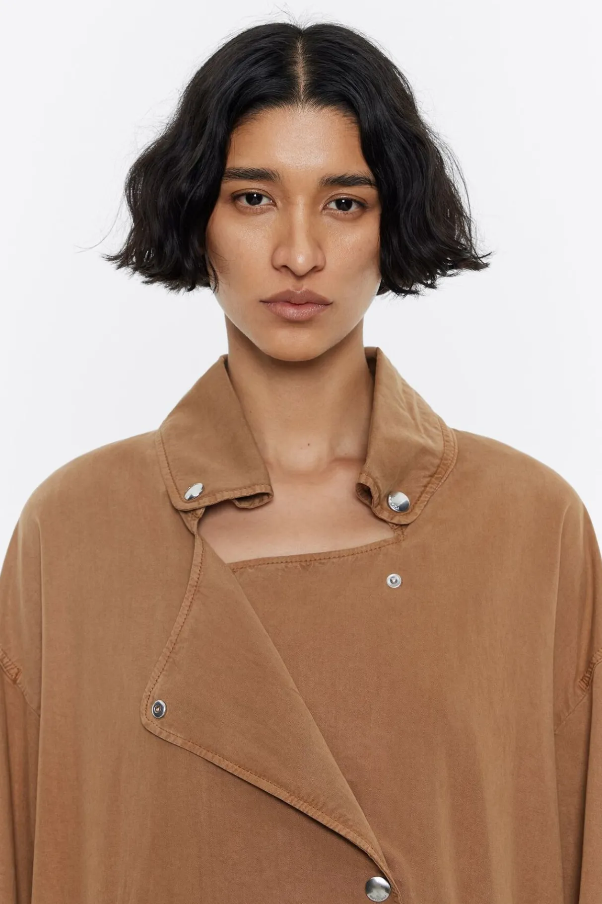 Mujer BIMBA Y LOLA Gabardinas Y Chaquetas<Gabardina Corta Fluida Camel